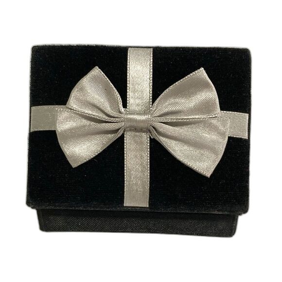 Australian Crystal JULY Ruby Birthstone Earrings and 18 inch Necklace Set - Picture 6 of 8